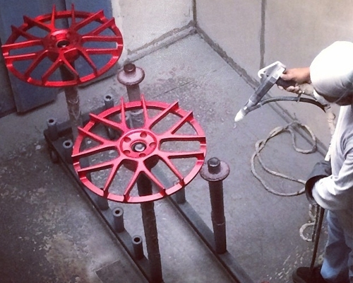 REGENERACJA FELG – NA CZYM POLEGA?