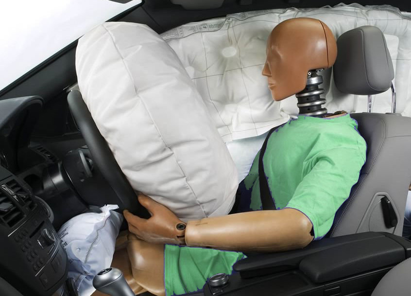 ТОП безопасных авто в 2021 году