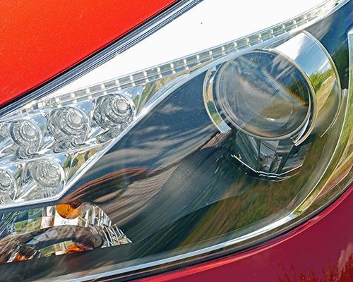 Wymiana żarówek w samochodzie – rodzaje żarówek